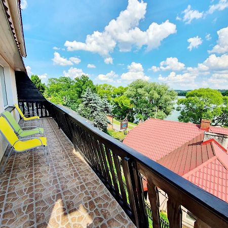 Gosciniec Skolimowka Restauracja I Pokoje Ze Sniadaniem Na Kaszubach Chmielno Exterior photo