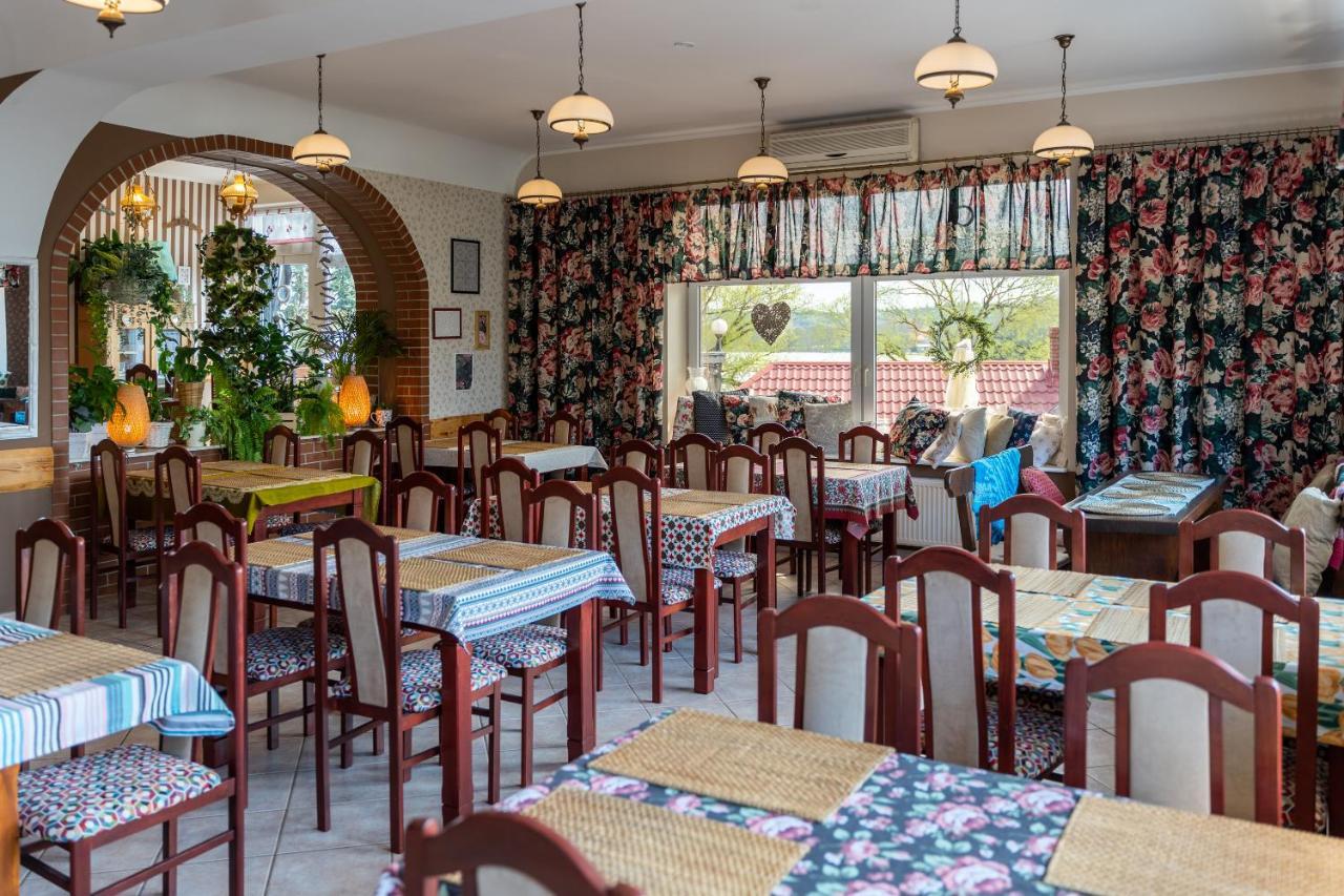 Gosciniec Skolimowka Restauracja I Pokoje Ze Sniadaniem Na Kaszubach Chmielno Exterior photo