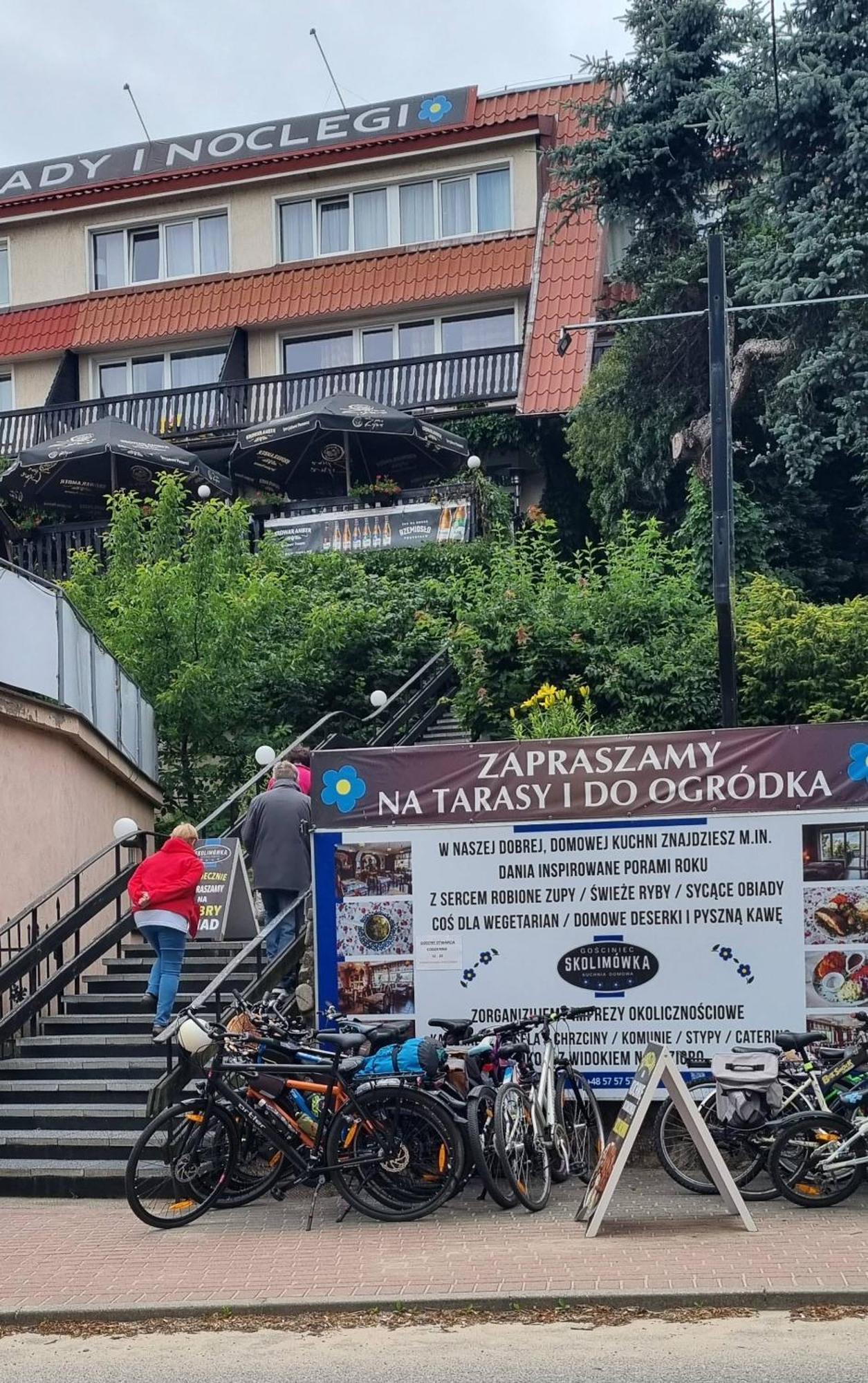 Gosciniec Skolimowka Restauracja I Pokoje Ze Sniadaniem Na Kaszubach Chmielno Exterior photo